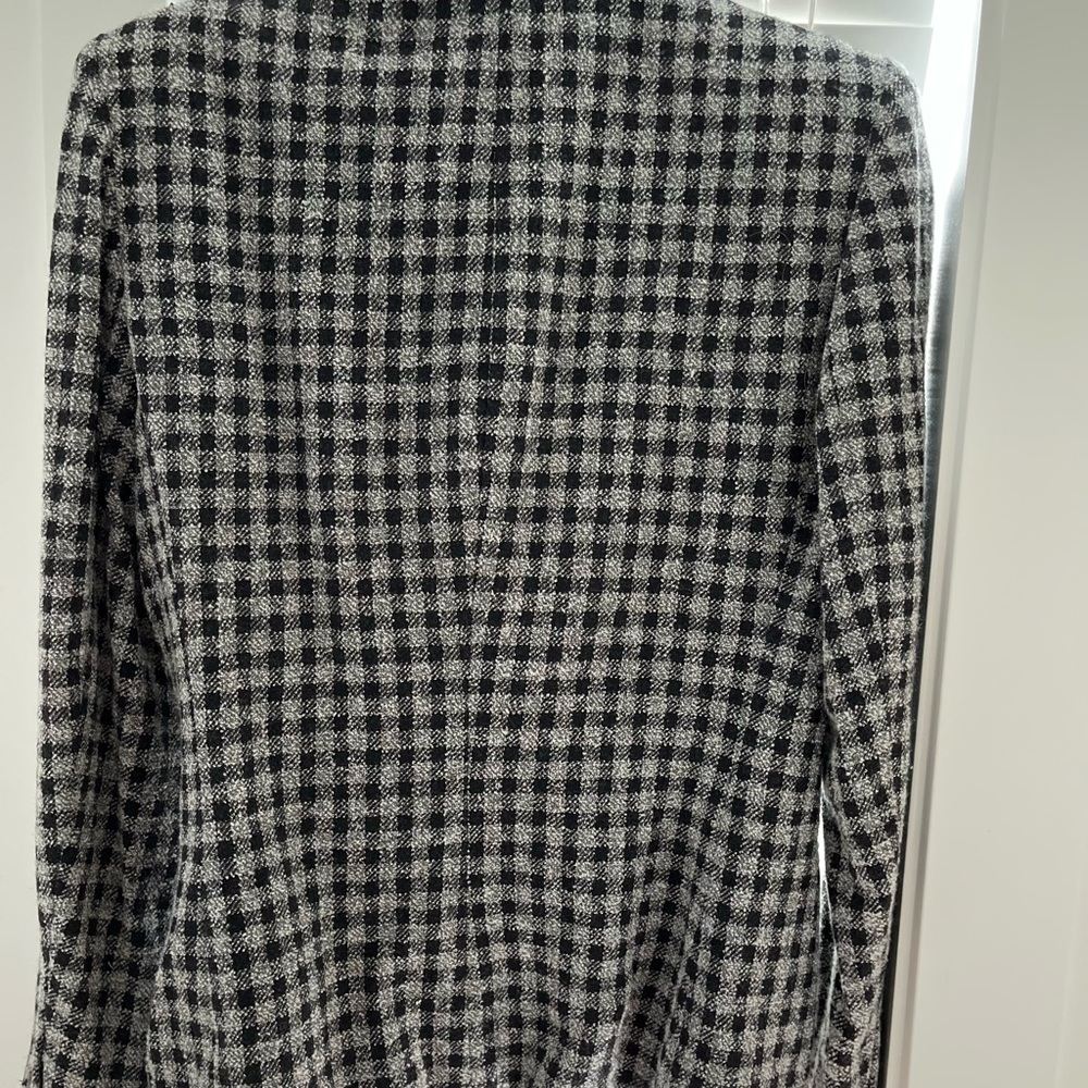 Blazer - Picture 3 of 3